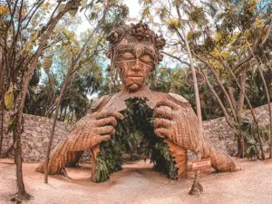 Lee más sobre el artículo Ven a la Luz escultura